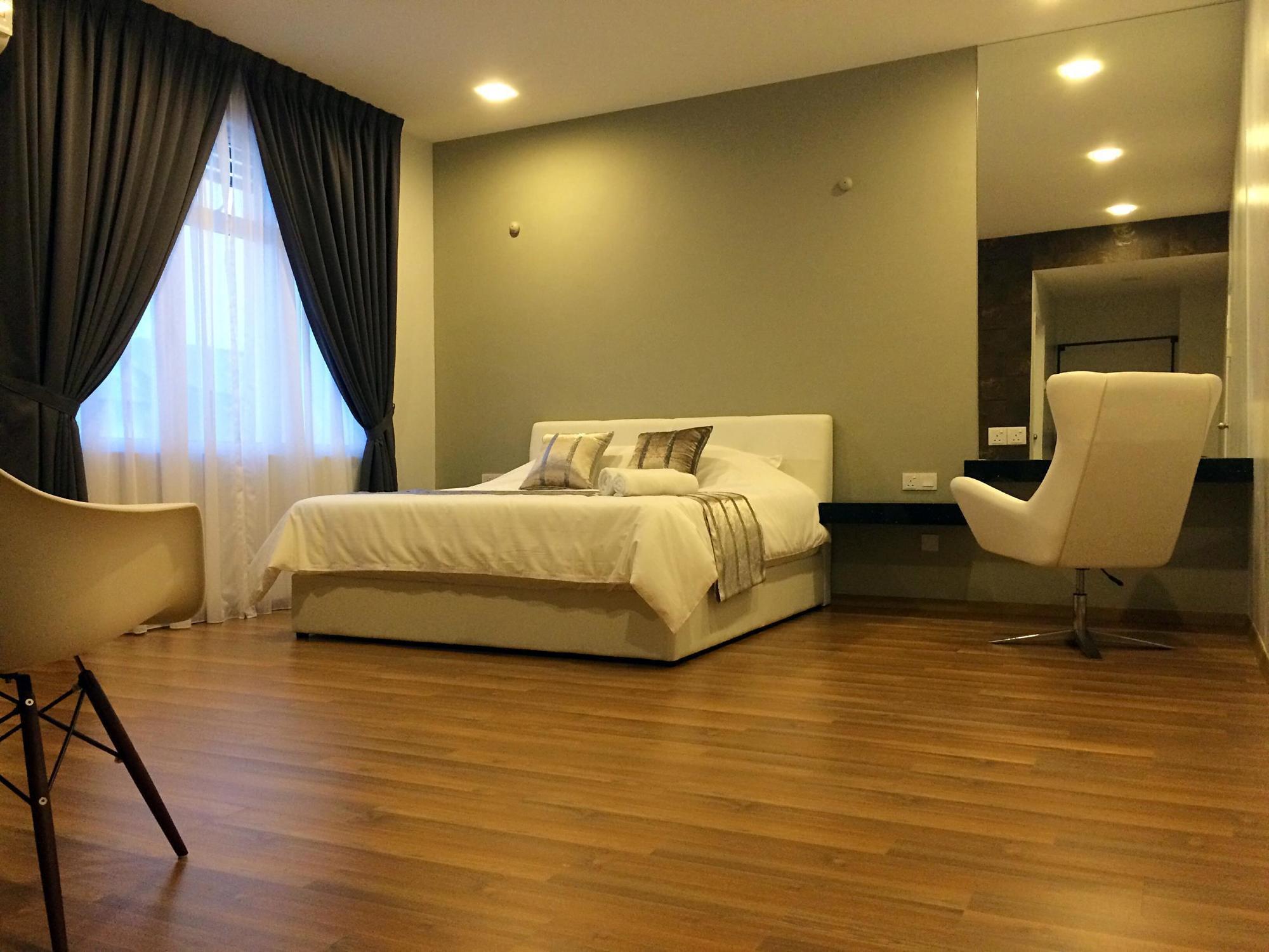 Shamrock Boutique Villa - Stay For 12 Person Batu Feringgi Exteriér fotografie